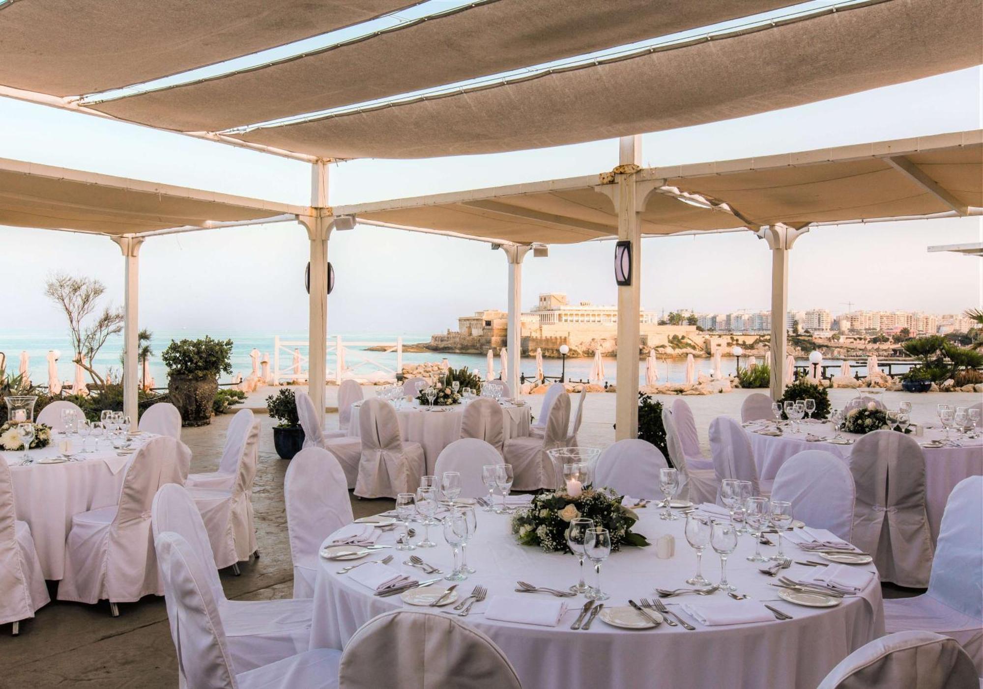 Radisson Blu Resort, Malta St. Julian'S Exterior foto The Westin Palace, Nicosia