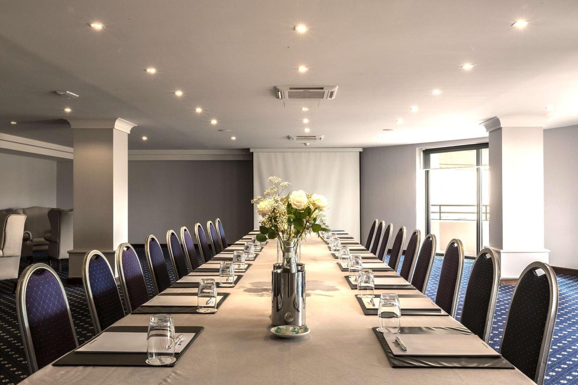 Radisson Blu Resort, Malta St. Julian'S Exterior foto The meeting room